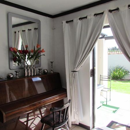 פלטנברג ביי Santini Lace Self Catering Unit מראה חיצוני תמונה